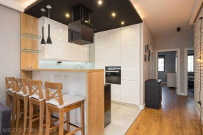 ECRU Specious 2-Bedroom Apartment with Balcony